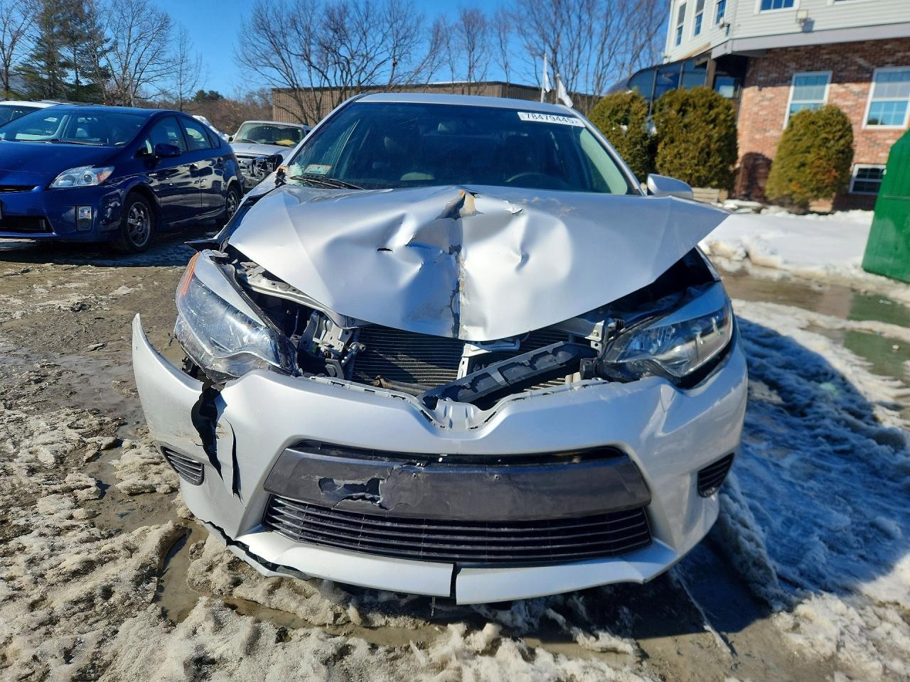 2016 TOYOTA COROLLA
