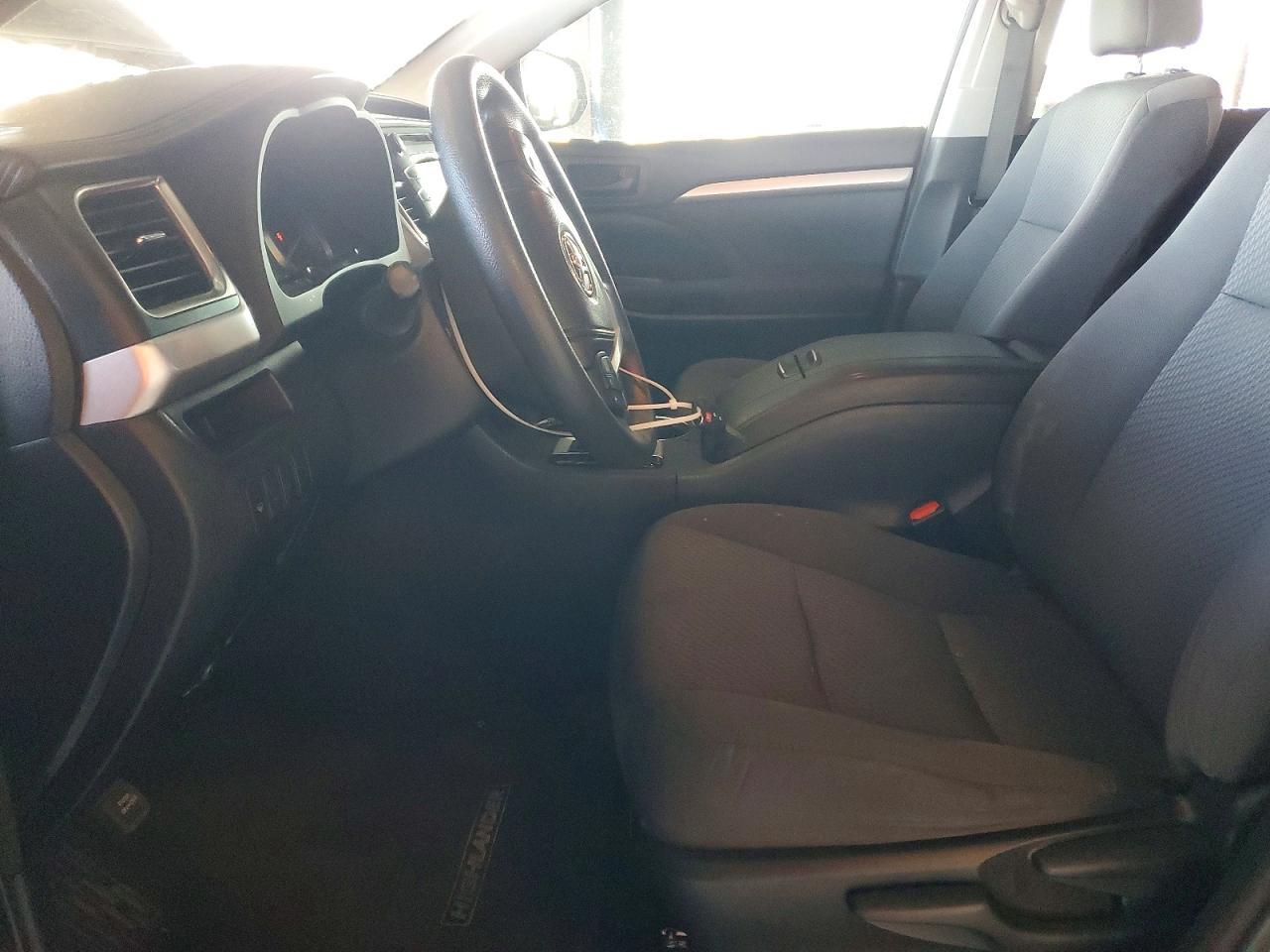 2015 TOYOTA HIGHLANDER