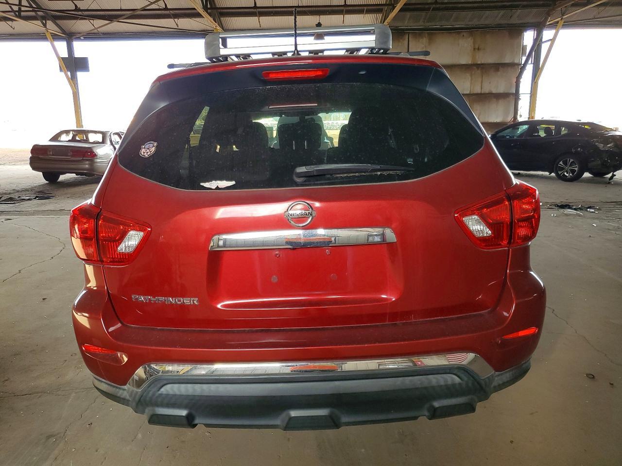 2017 NISSAN PATHFINDER
