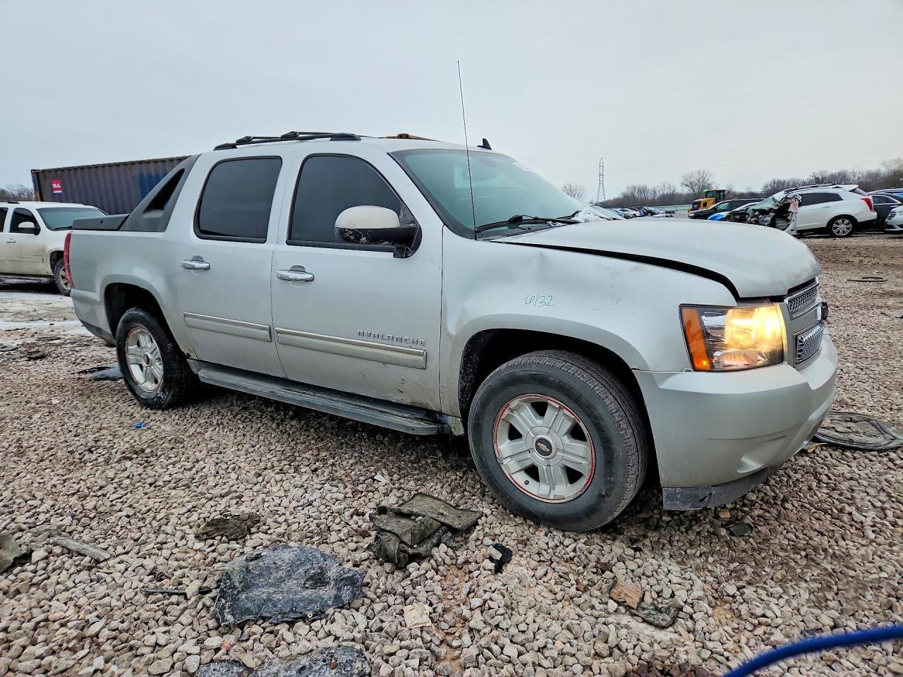 2011 CHEVROLET Avalanche