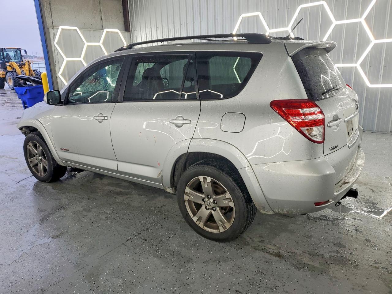 2010 TOYOTA RAV4