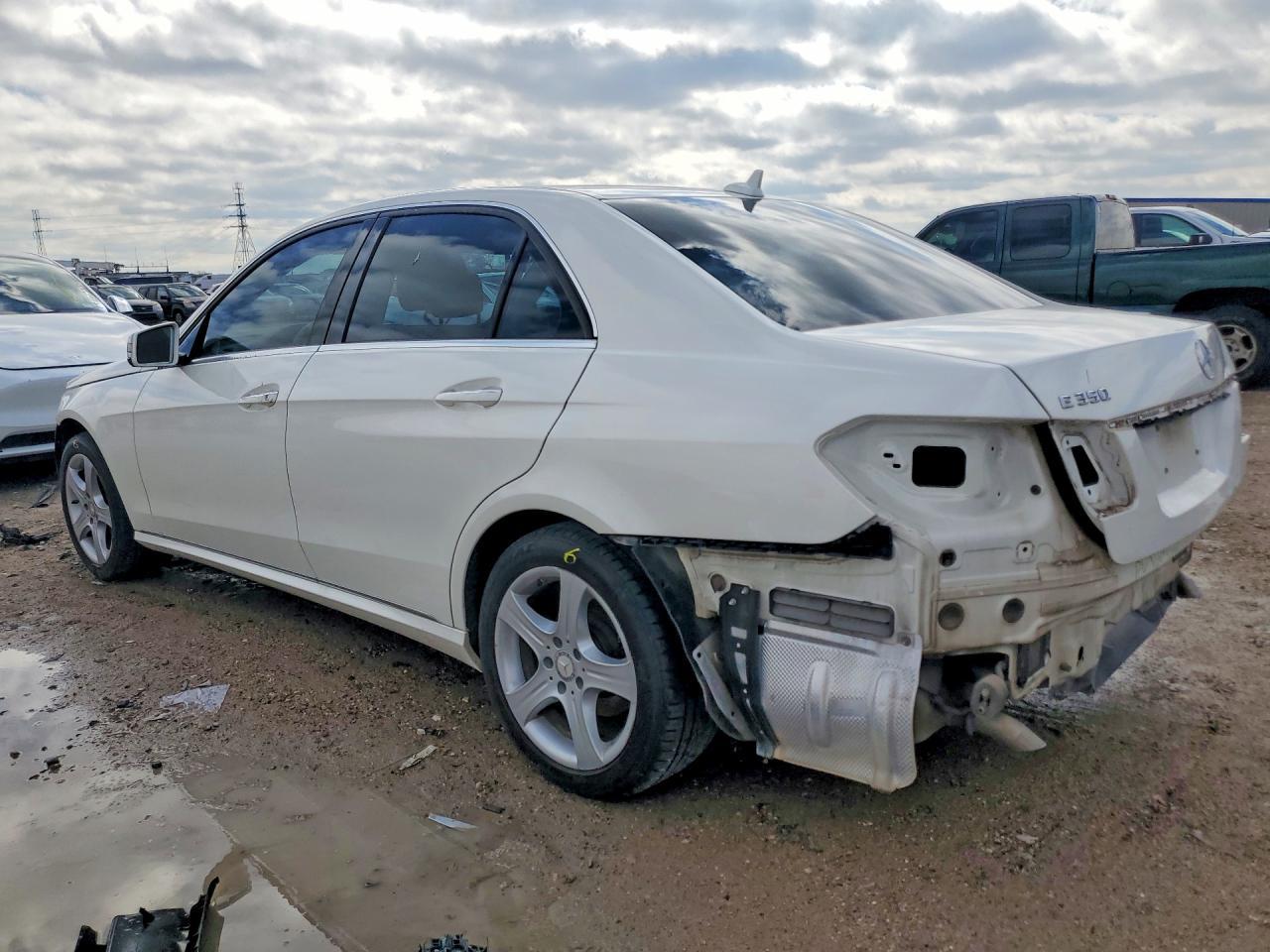 2015 MERCEDES-BENZ E-Class