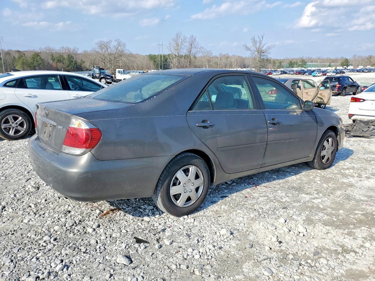 2006 TOYOTA CAMRY