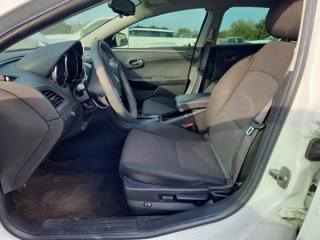 2010 CHEVROLET MALIBU