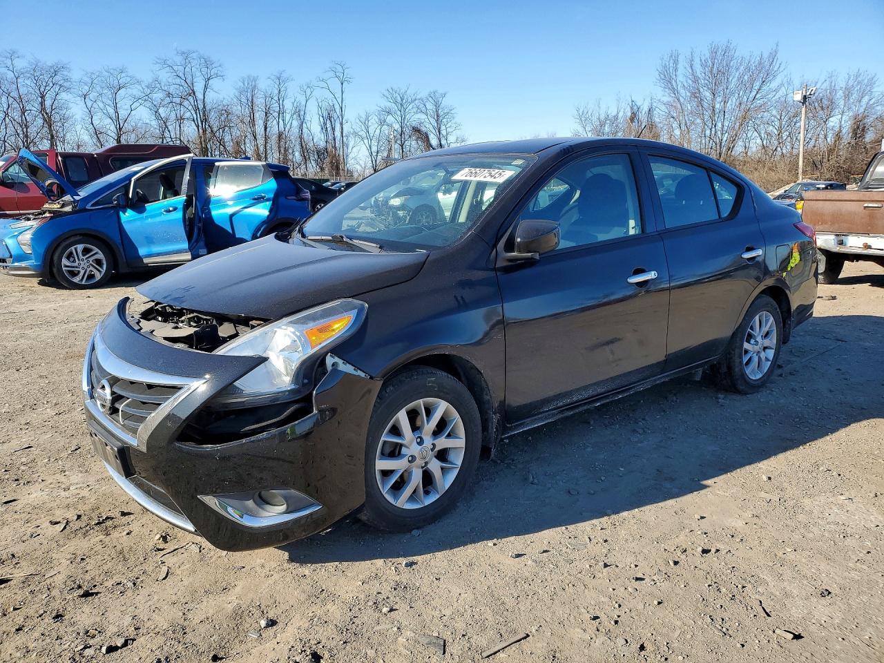2017 NISSAN VERSA