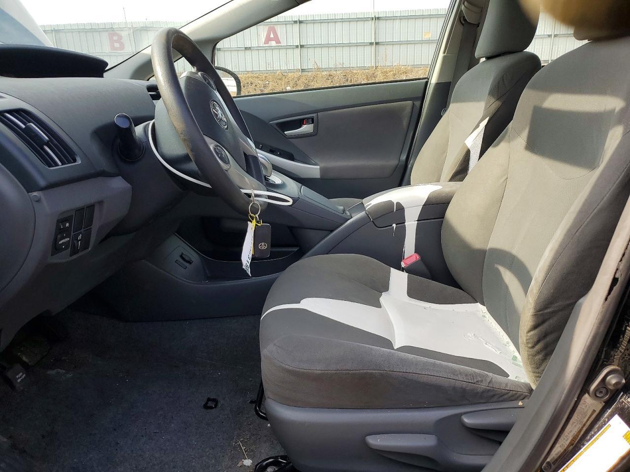 2011 TOYOTA PRIUS