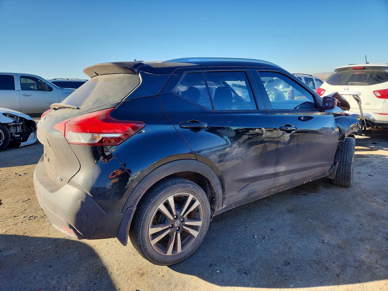 2019 NISSAN KICKS