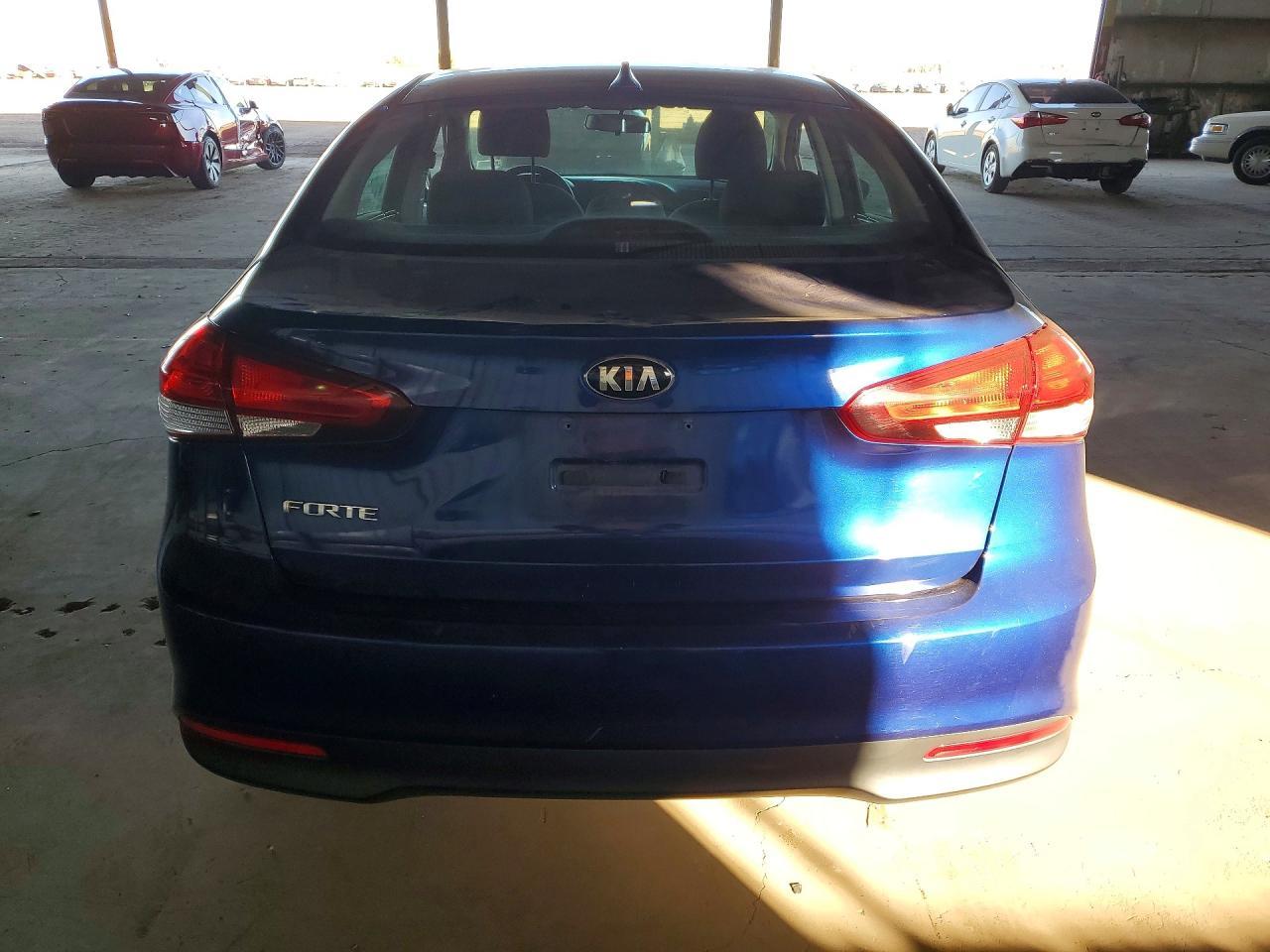 2018 KIA FORTE