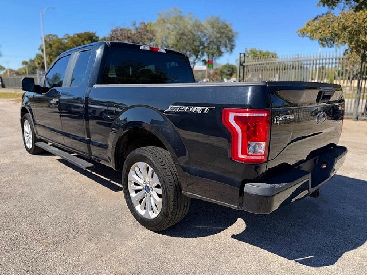 2016 FORD F-150