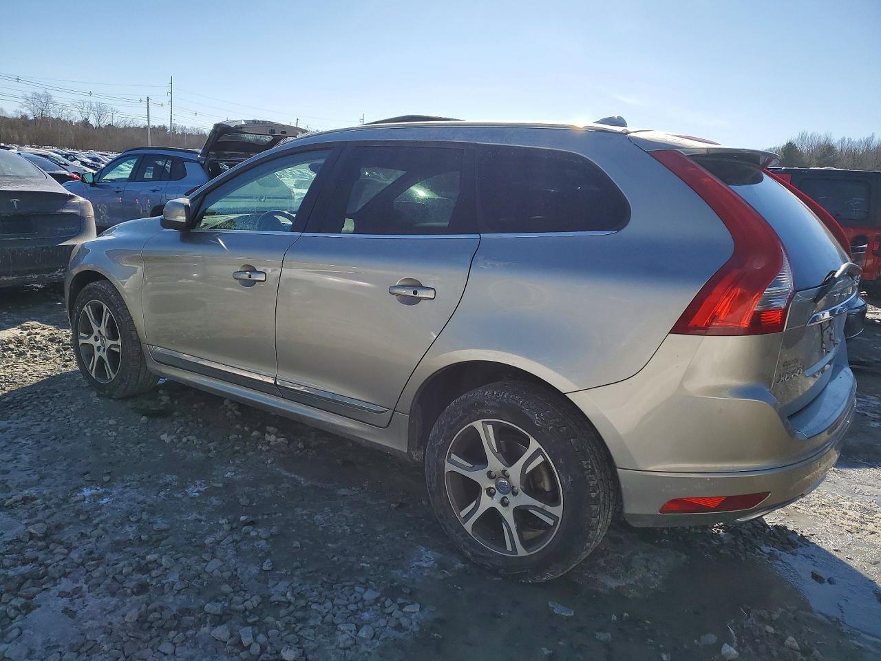 2014 VOLVO XC60