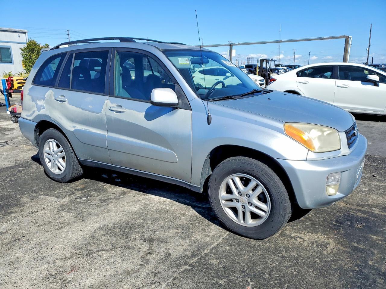2003 TOYOTA RAV4