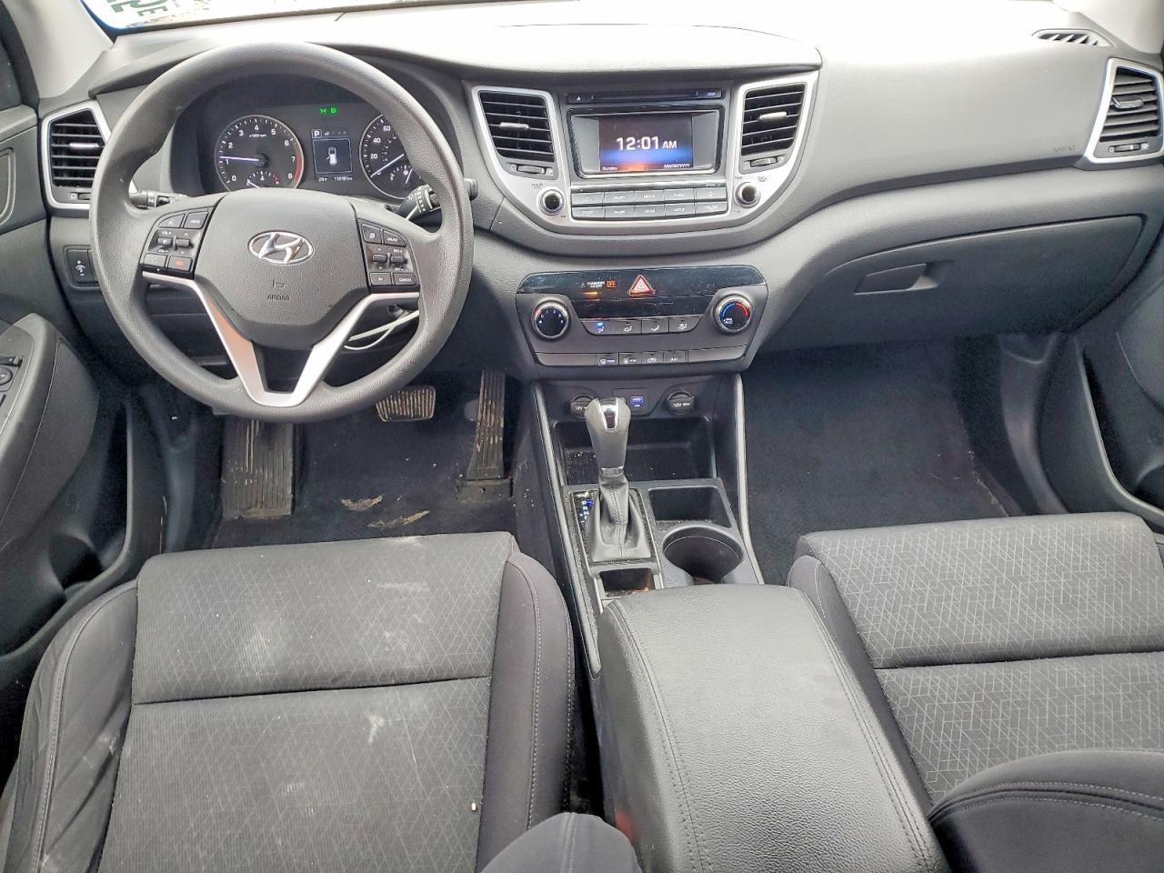 2016 HYUNDAI TUCSON