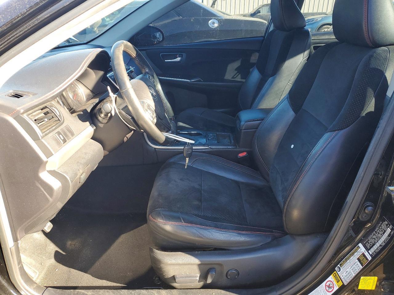 2015 TOYOTA CAMRY