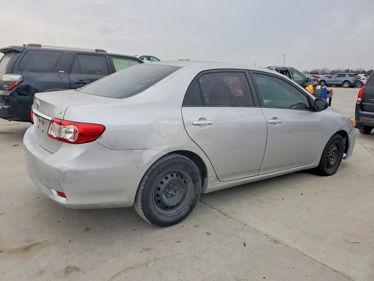 2011 TOYOTA COROLLA
