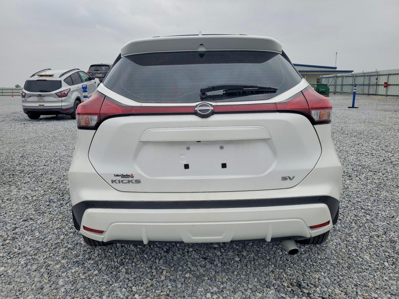 2023 NISSAN KICKS