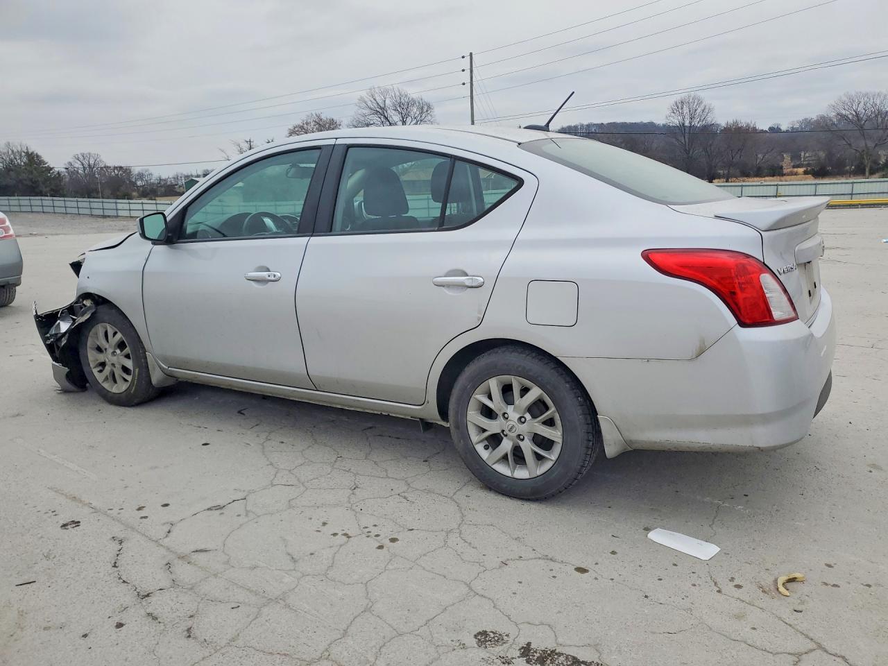2019 NISSAN VERSA