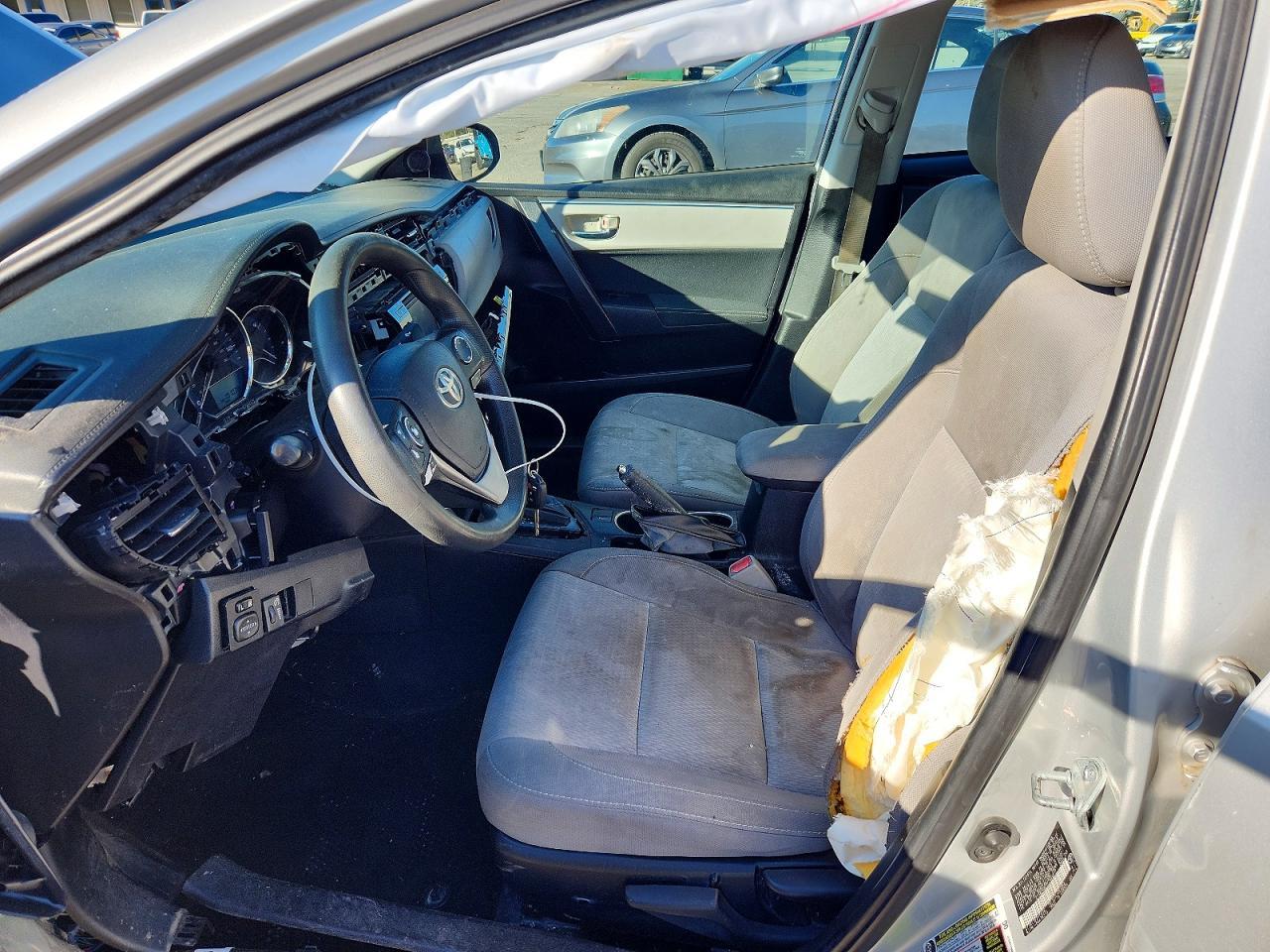 2015 TOYOTA COROLLA