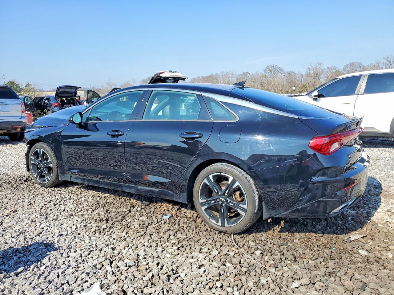 2022 KIA K5