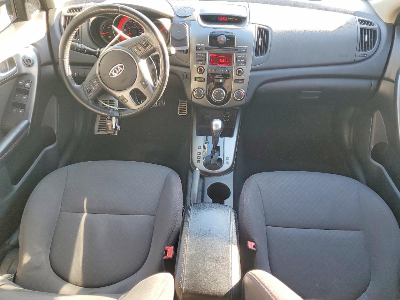 2010 KIA FORTE