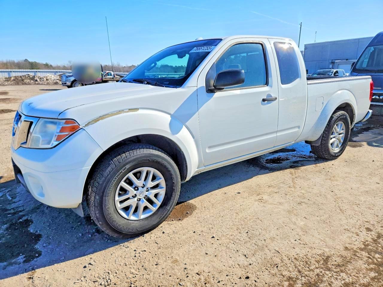 2016 NISSAN Frontier