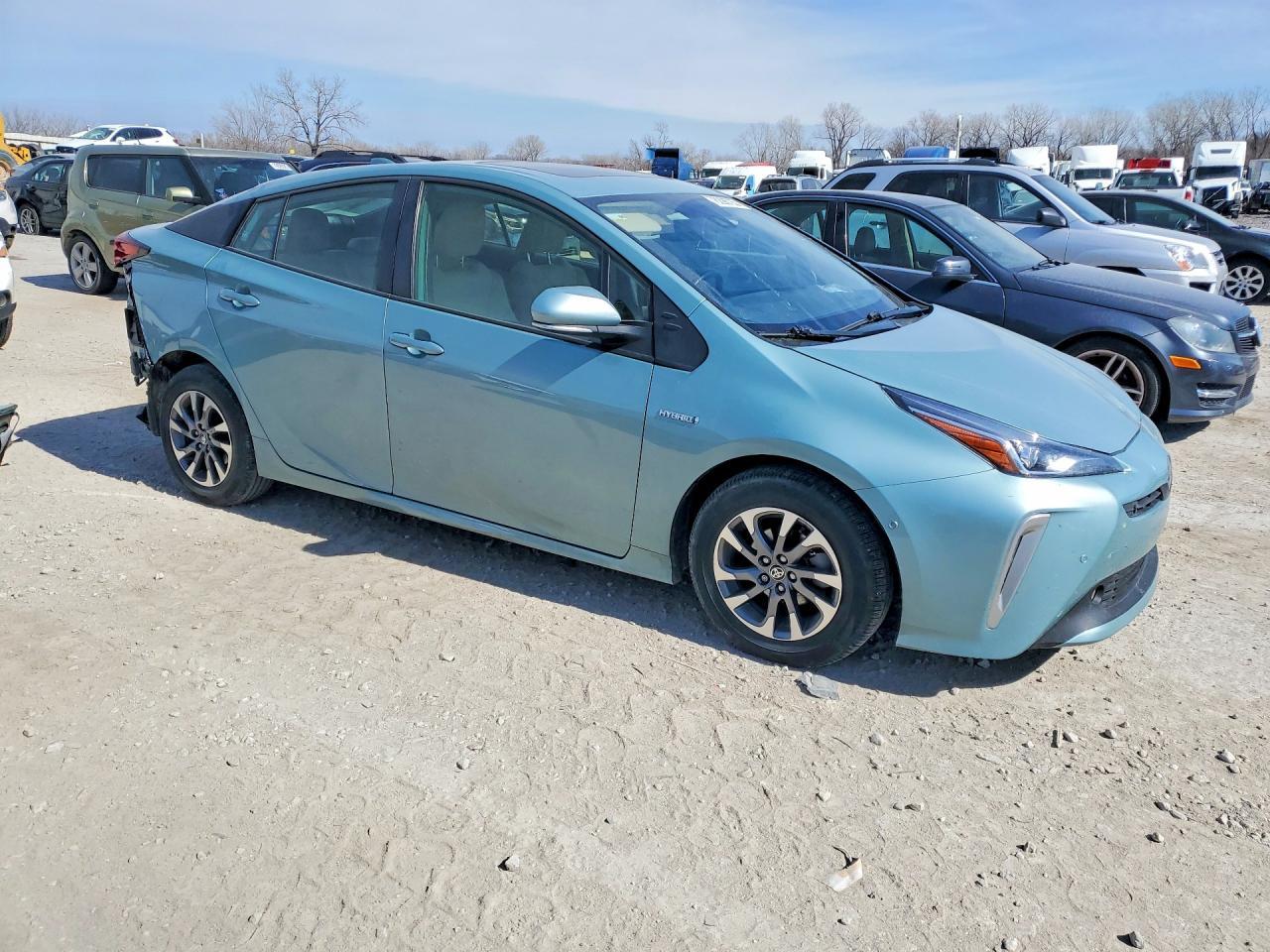 2022 TOYOTA PRIUS