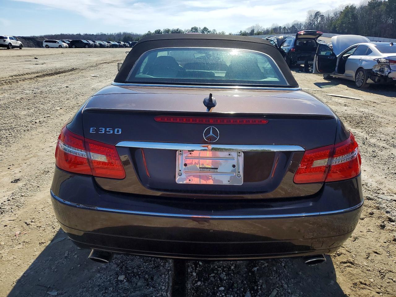 2012 MERCEDES-BENZ E-Class