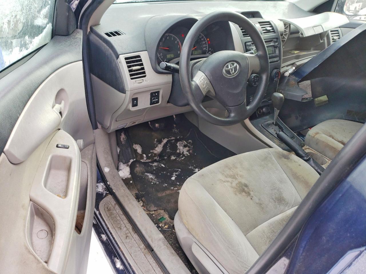 2012 TOYOTA COROLLA