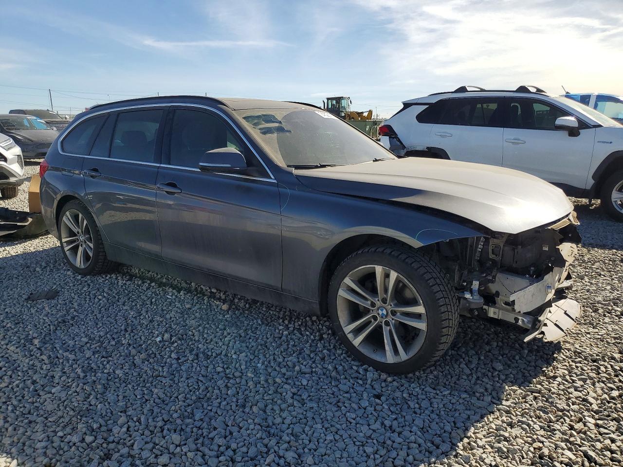 2018 BMW 3 SERIES