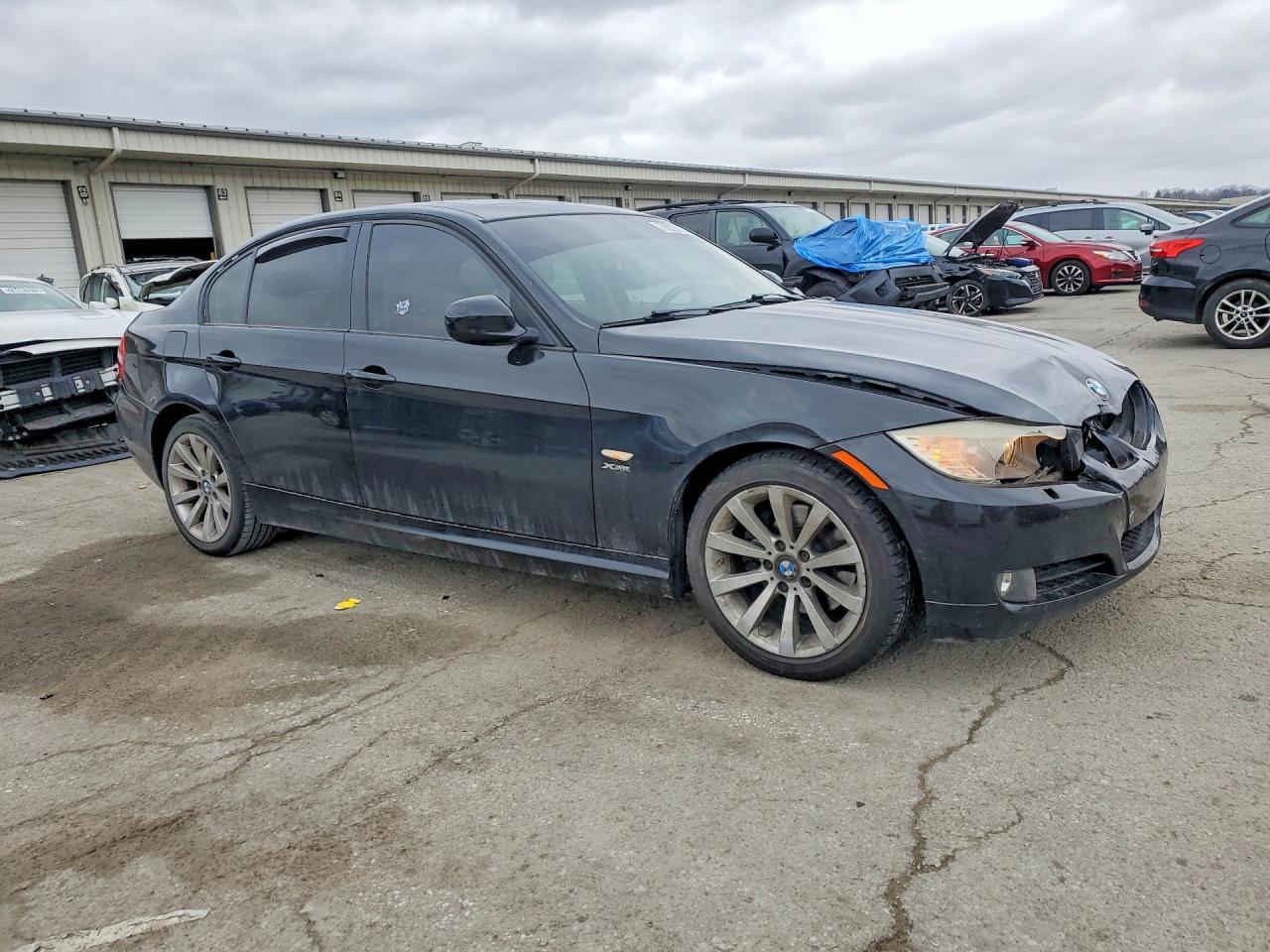 2011 BMW 3 SERIES