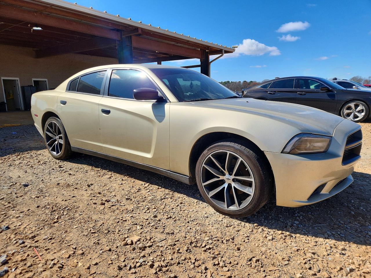 2013 DODGE CHARGER