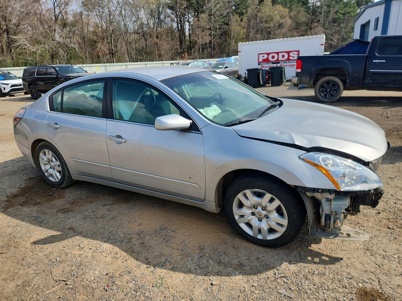 2010 NISSAN ALTIMA
