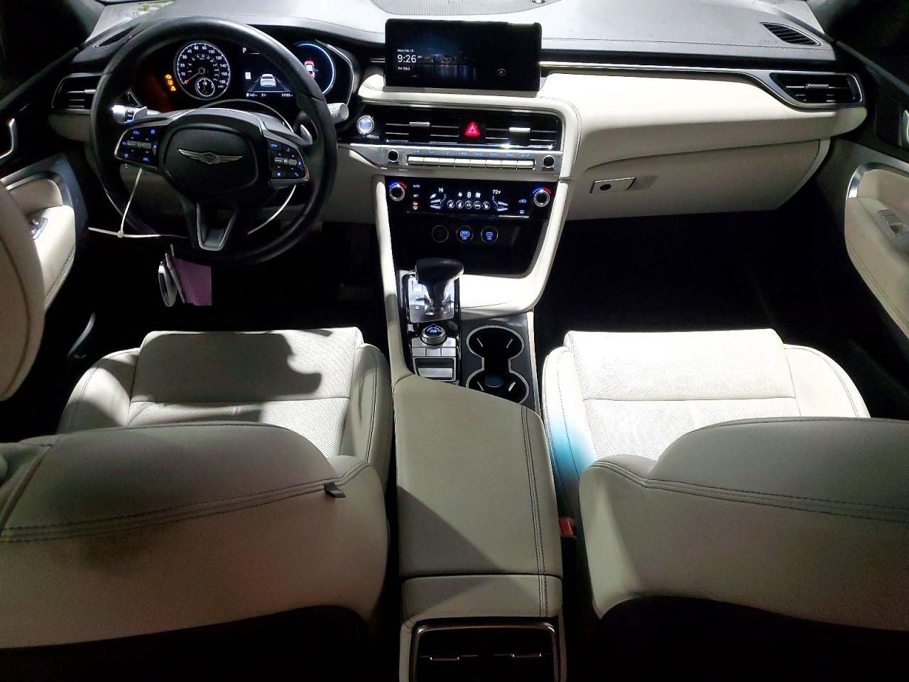 2025 GENESIS G70