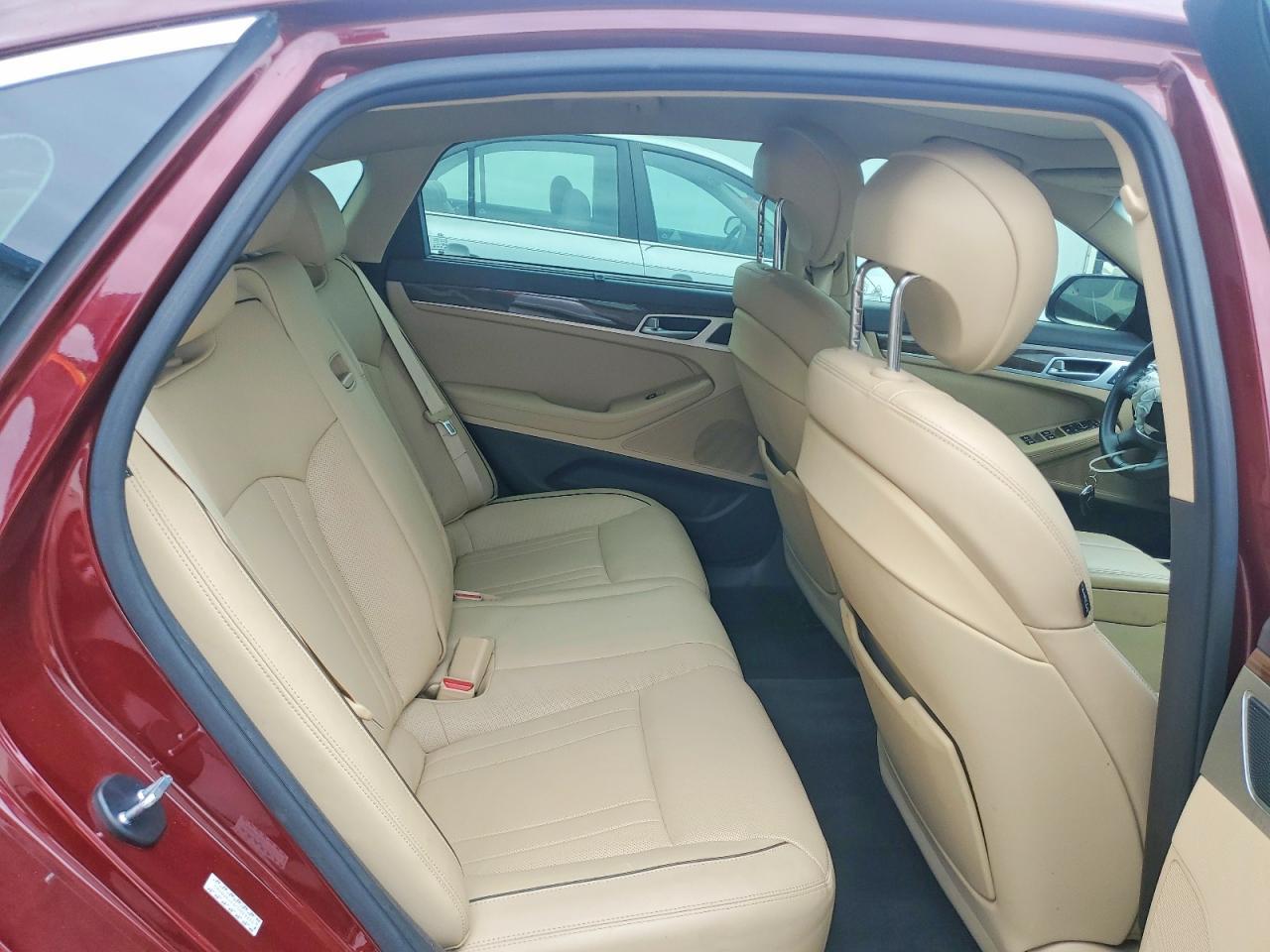 2015 HYUNDAI GENESIS