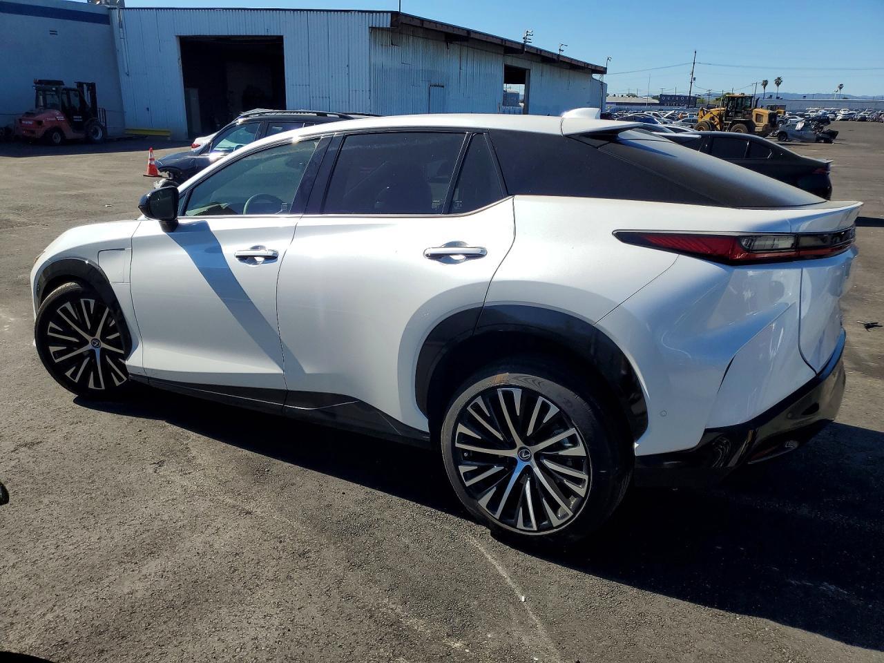 2024 LEXUS Rz 300e