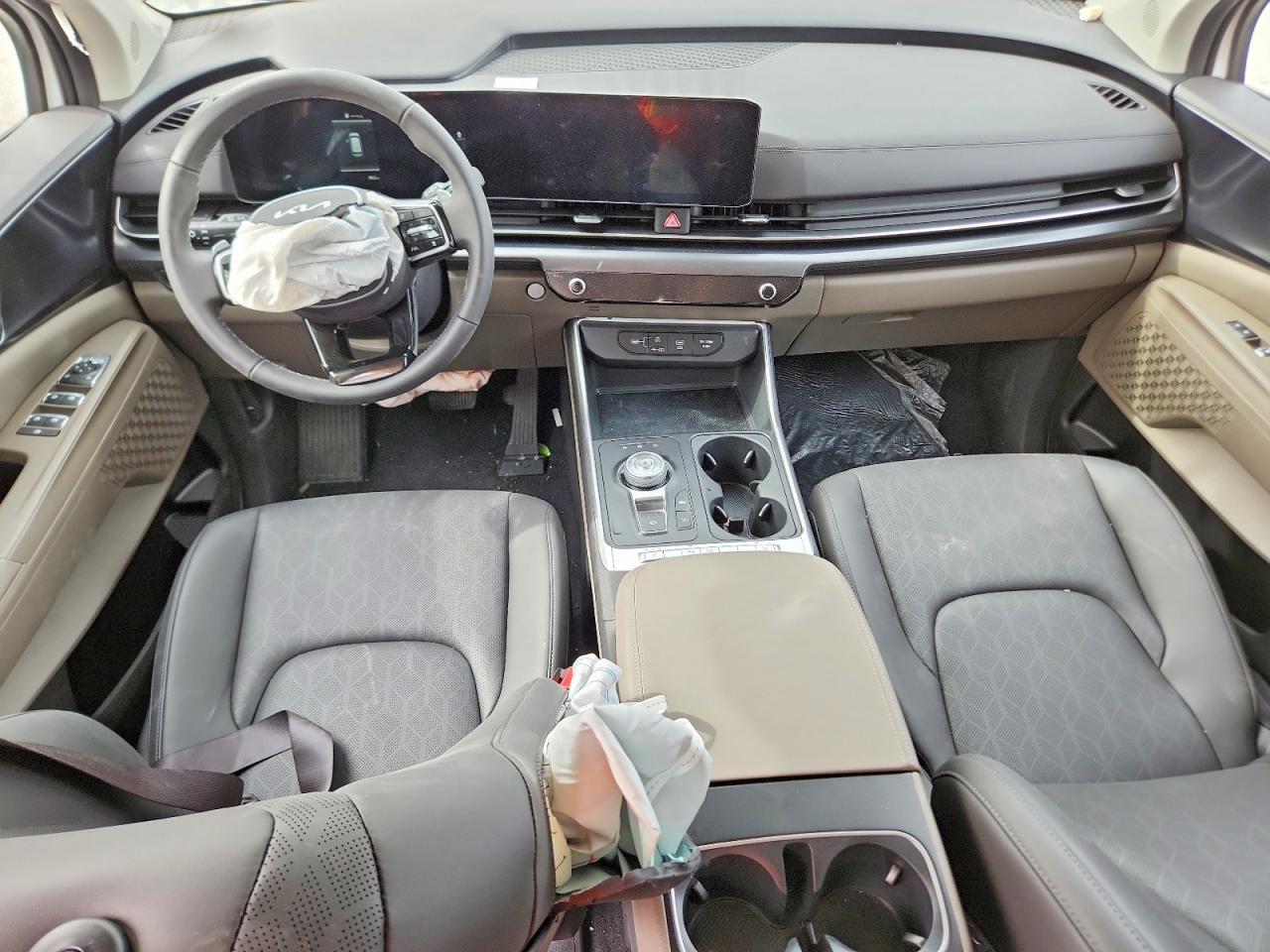 2025 KIA Carnival