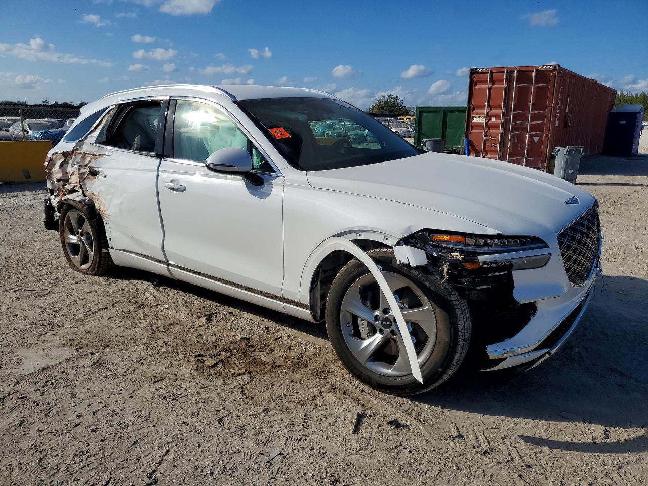 2026 GENESIS GV70