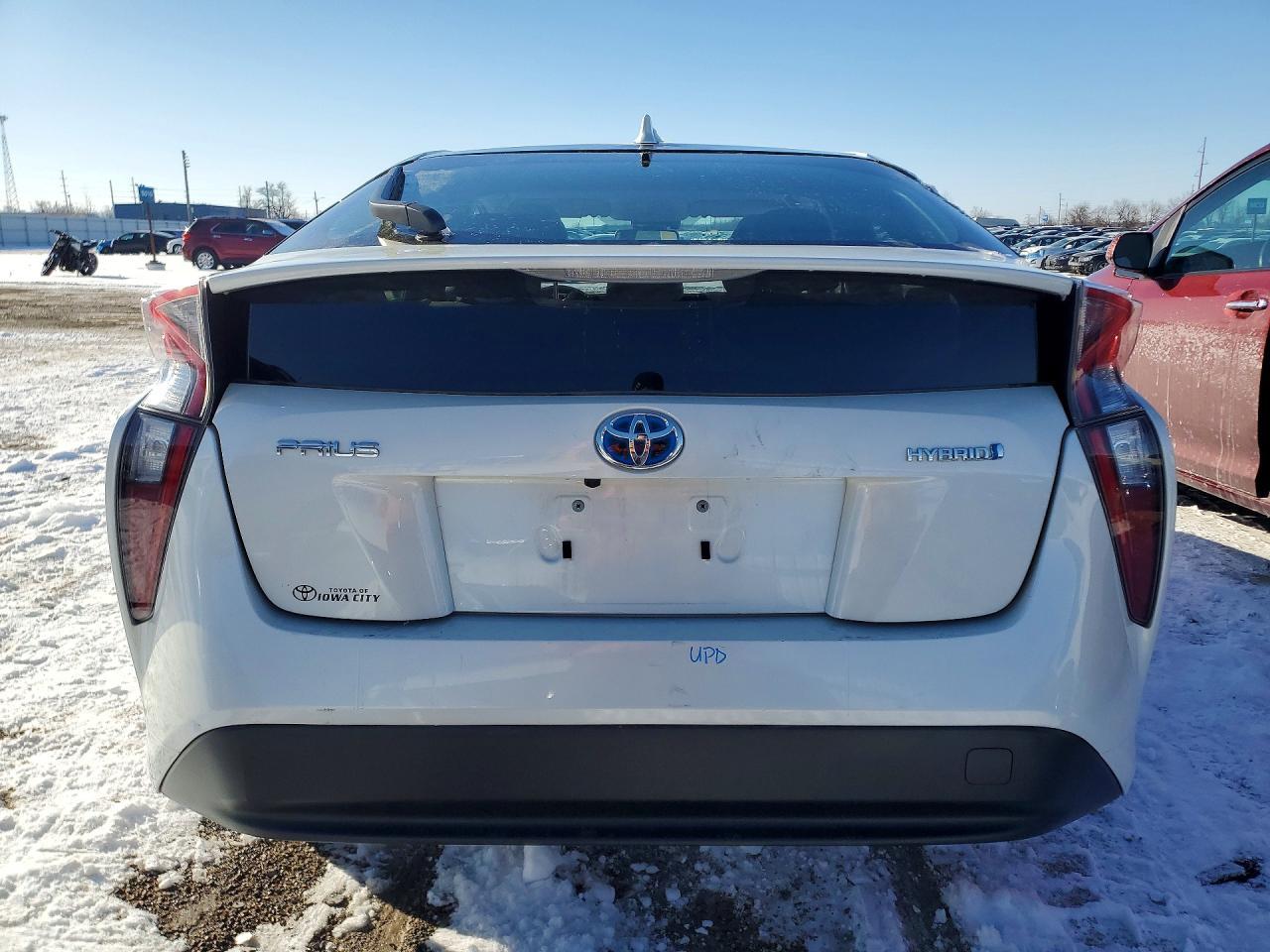 2017 TOYOTA PRIUS