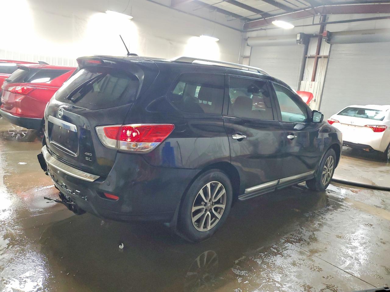 2016 NISSAN PATHFINDER