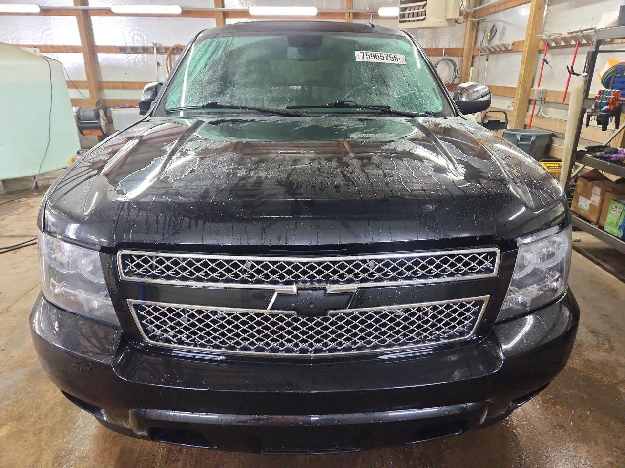 2011 CHEVROLET Tahoe