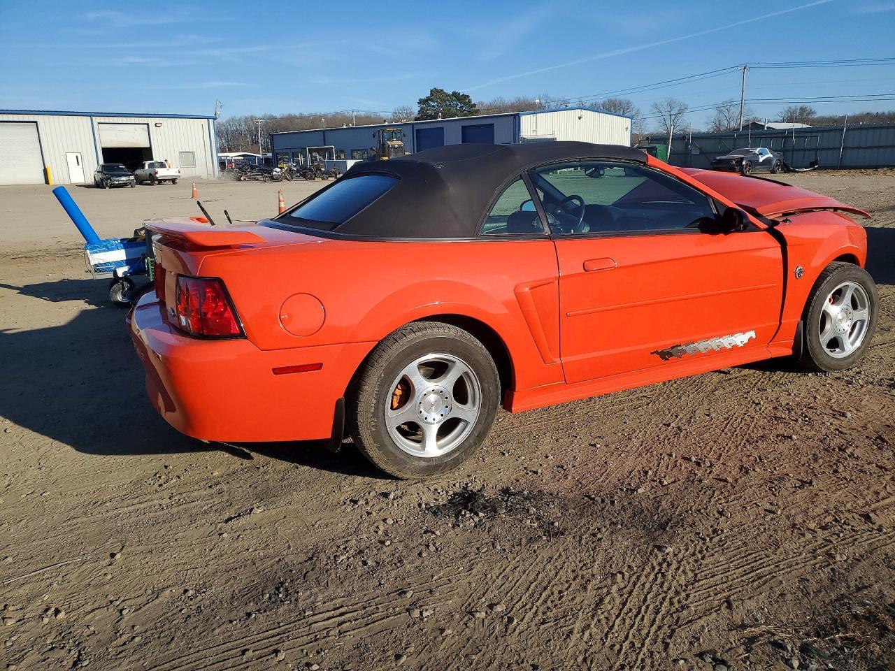 2004 FORD MUSTANG
