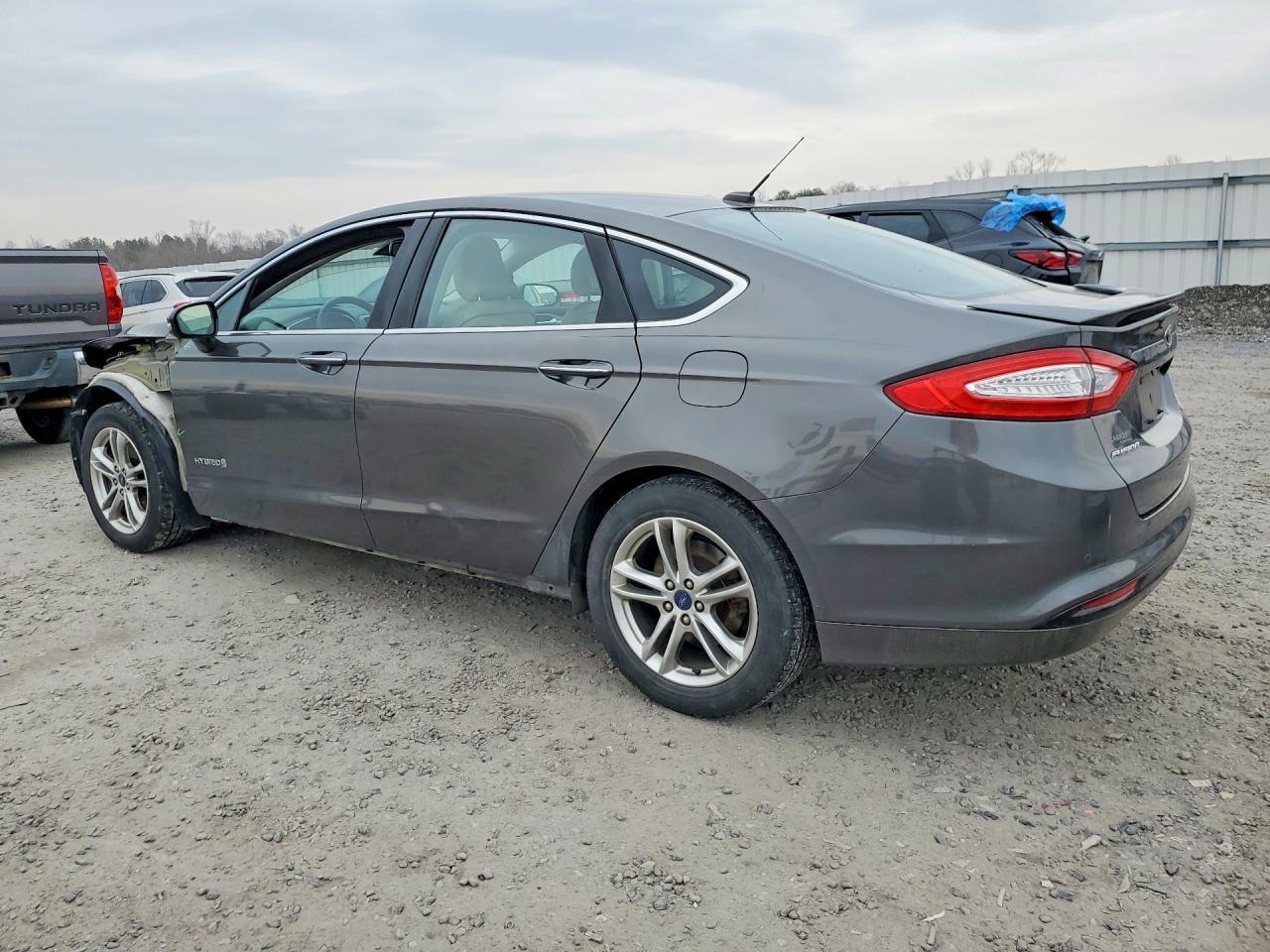 2016 FORD FUSION