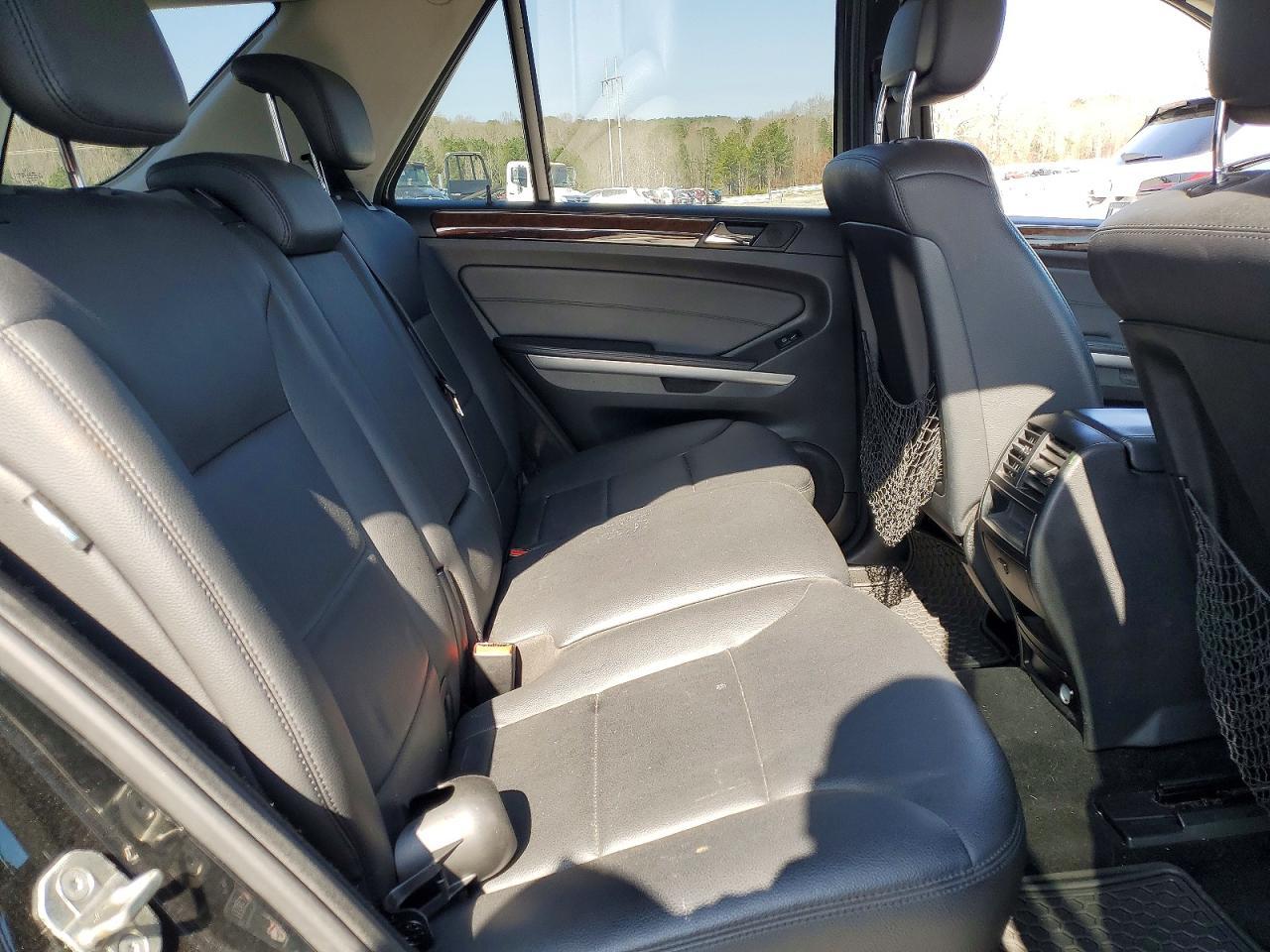 2011 MERCEDES-BENZ ML-Class