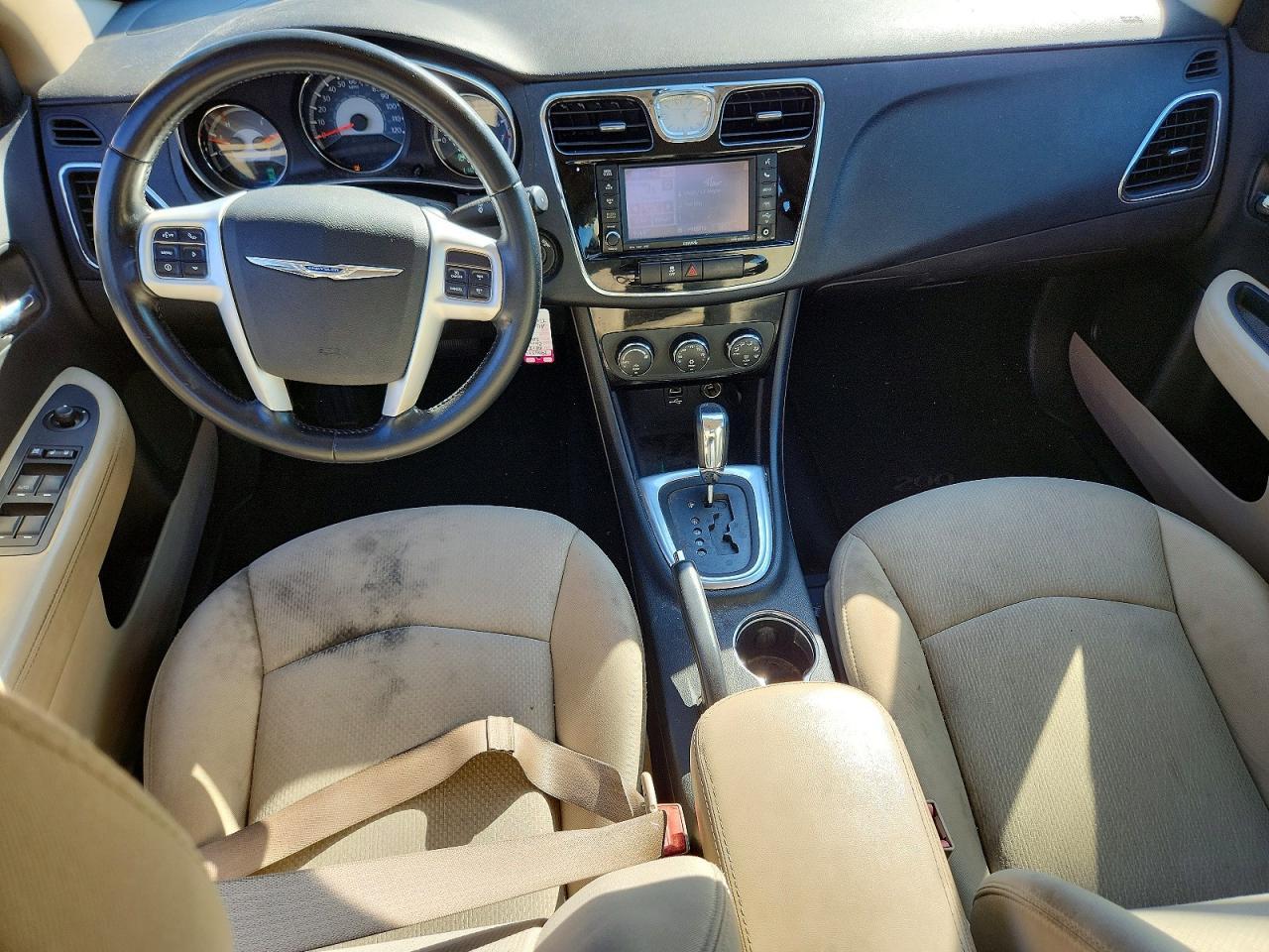 2012 CHRYSLER 200