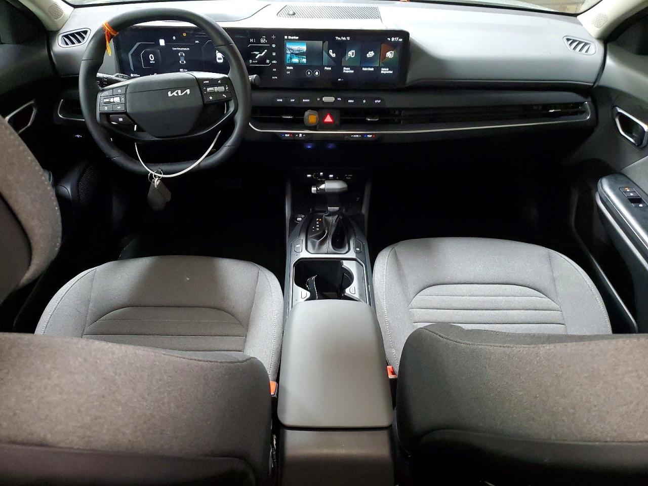 2025 KIA K4