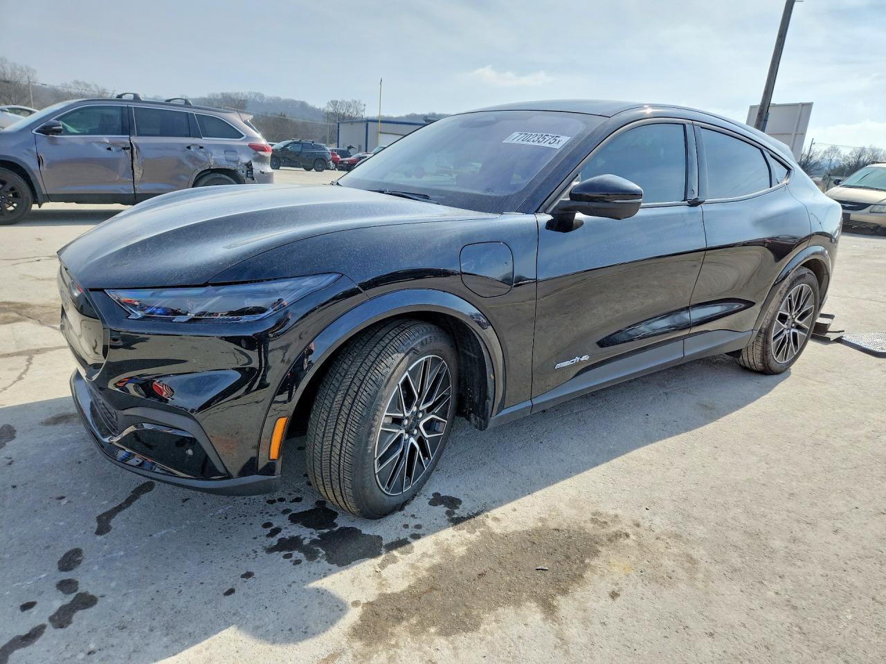 2025 FORD Mustang Mach-E