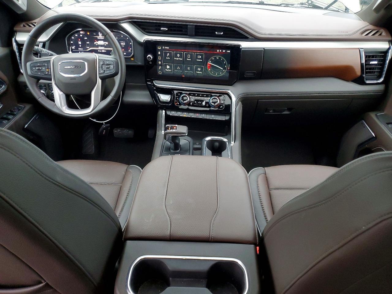 2025 GMC Sierra