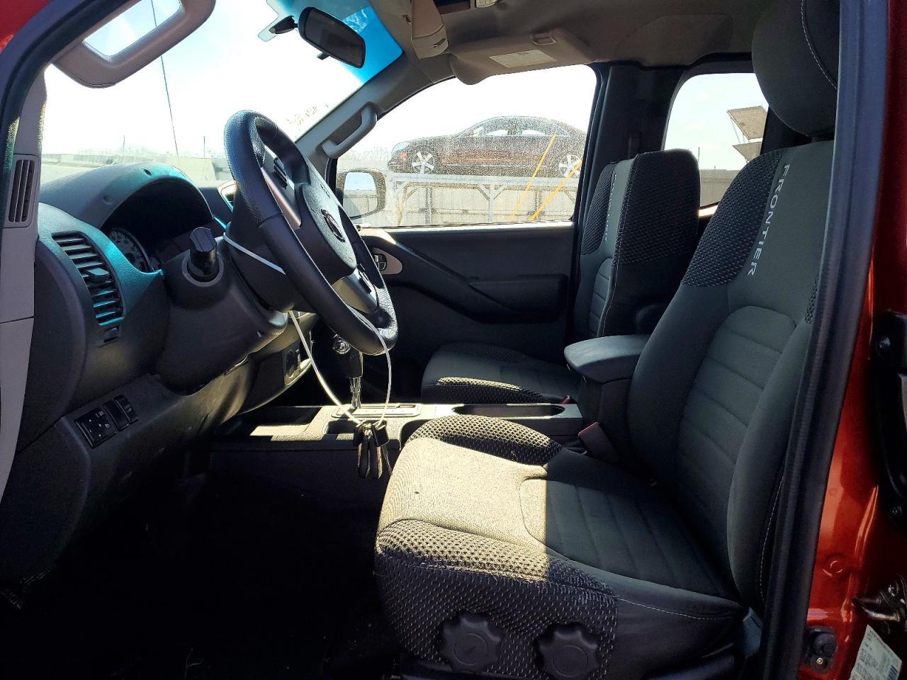 2014 NISSAN Frontier
