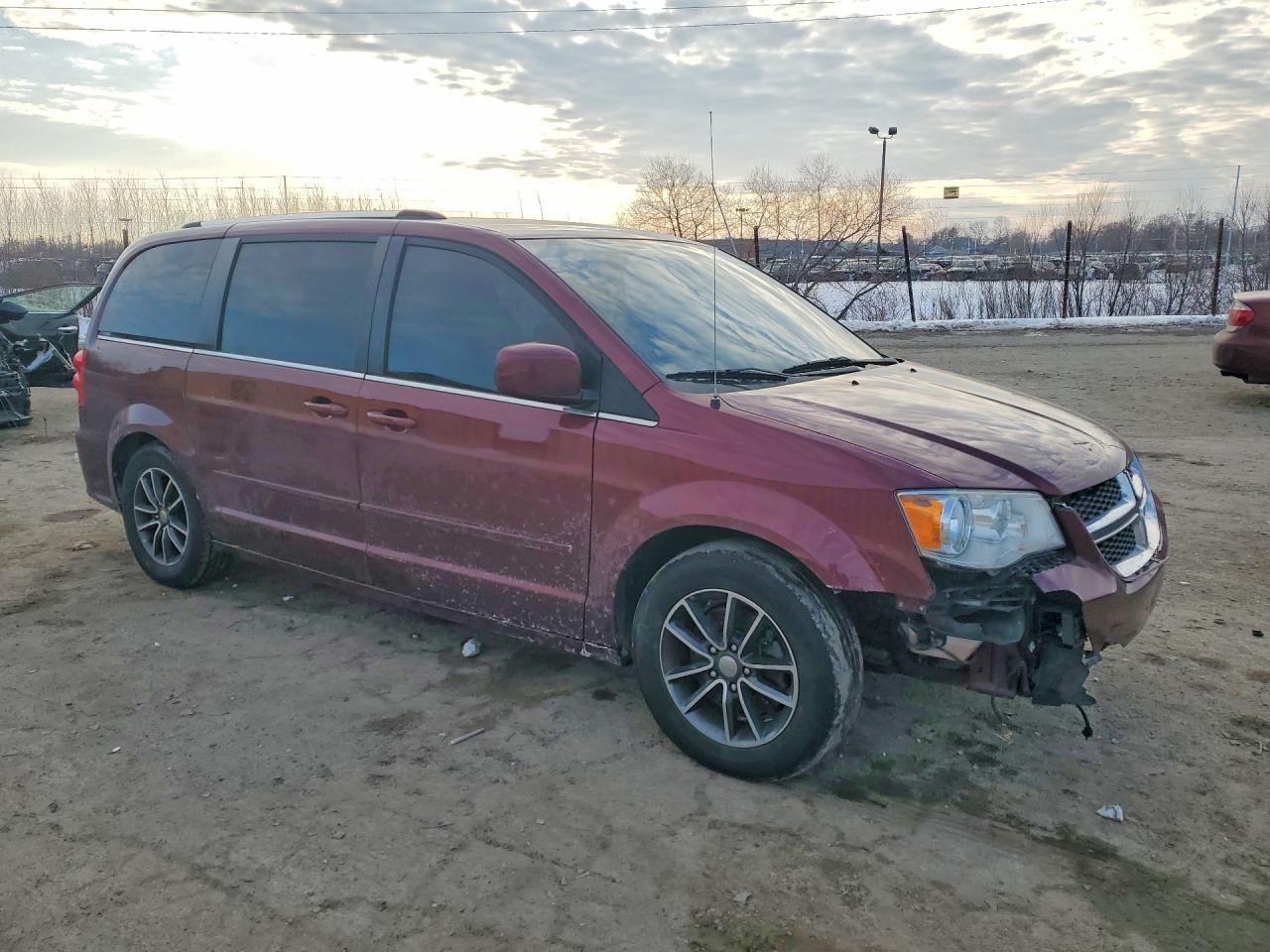 2017 DODGE GRAND CARAVAN