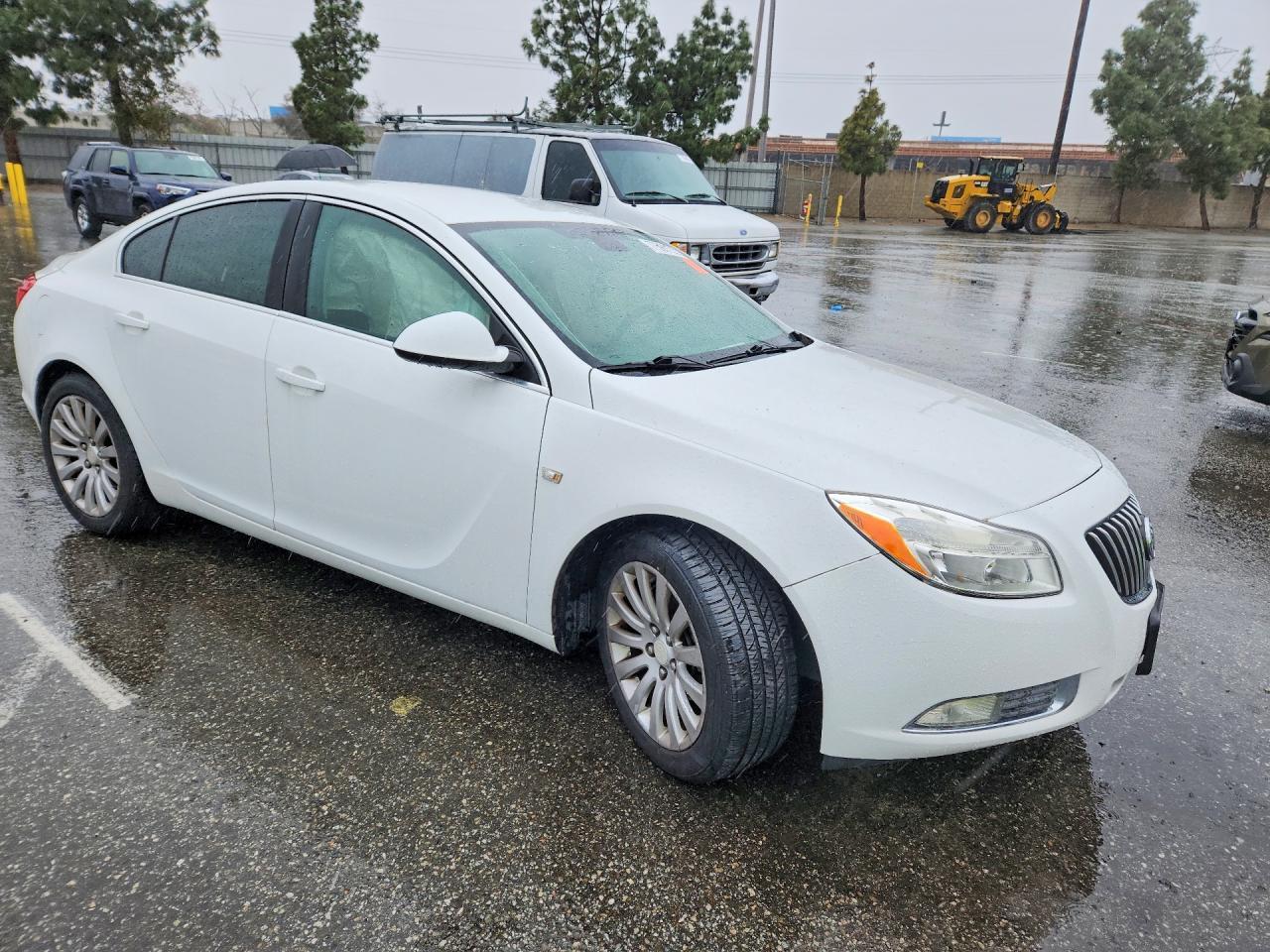 2011 BUICK Regal
