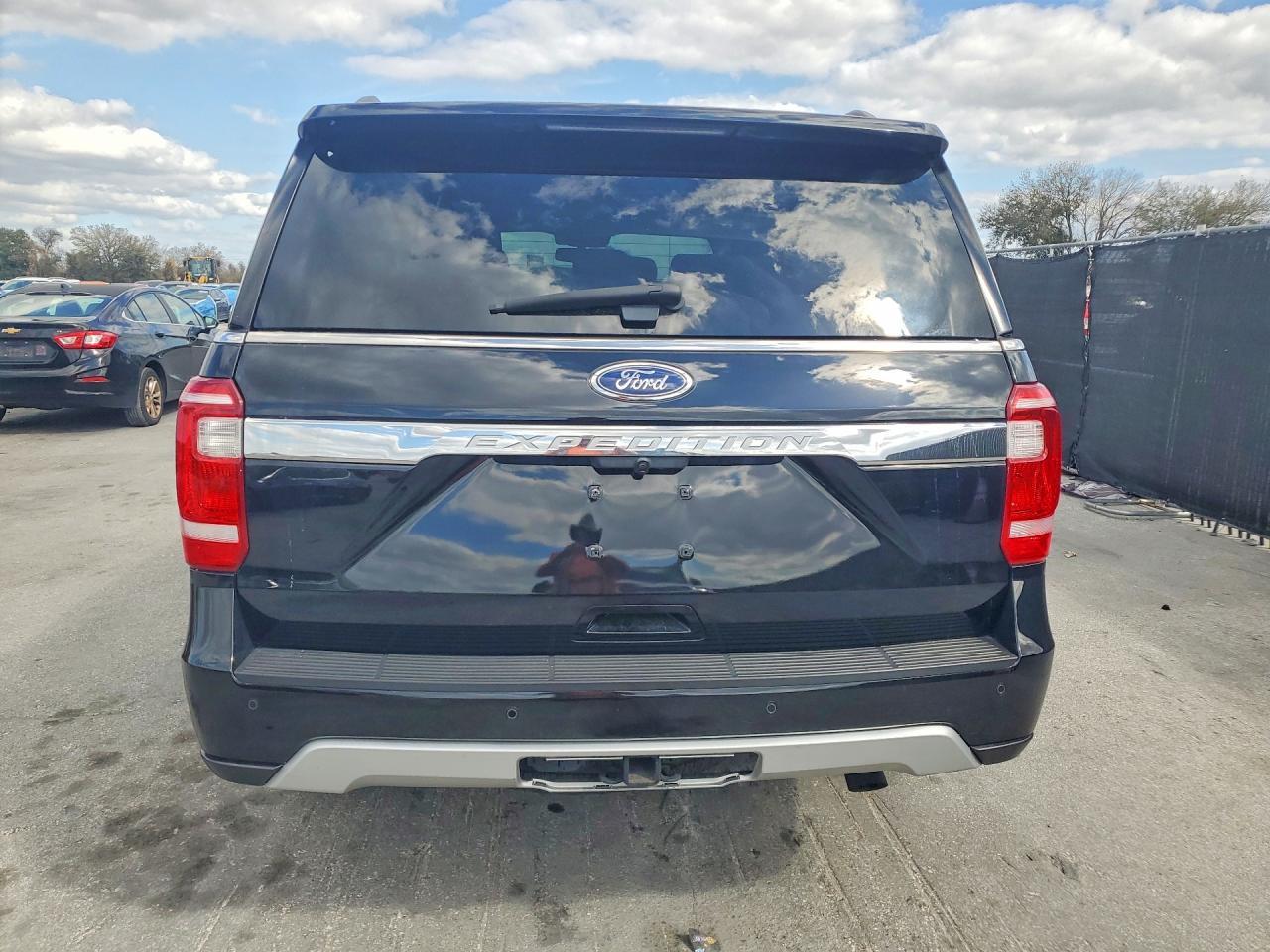 2020 FORD Expedition